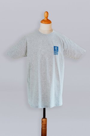 Graues T-Shirt 
